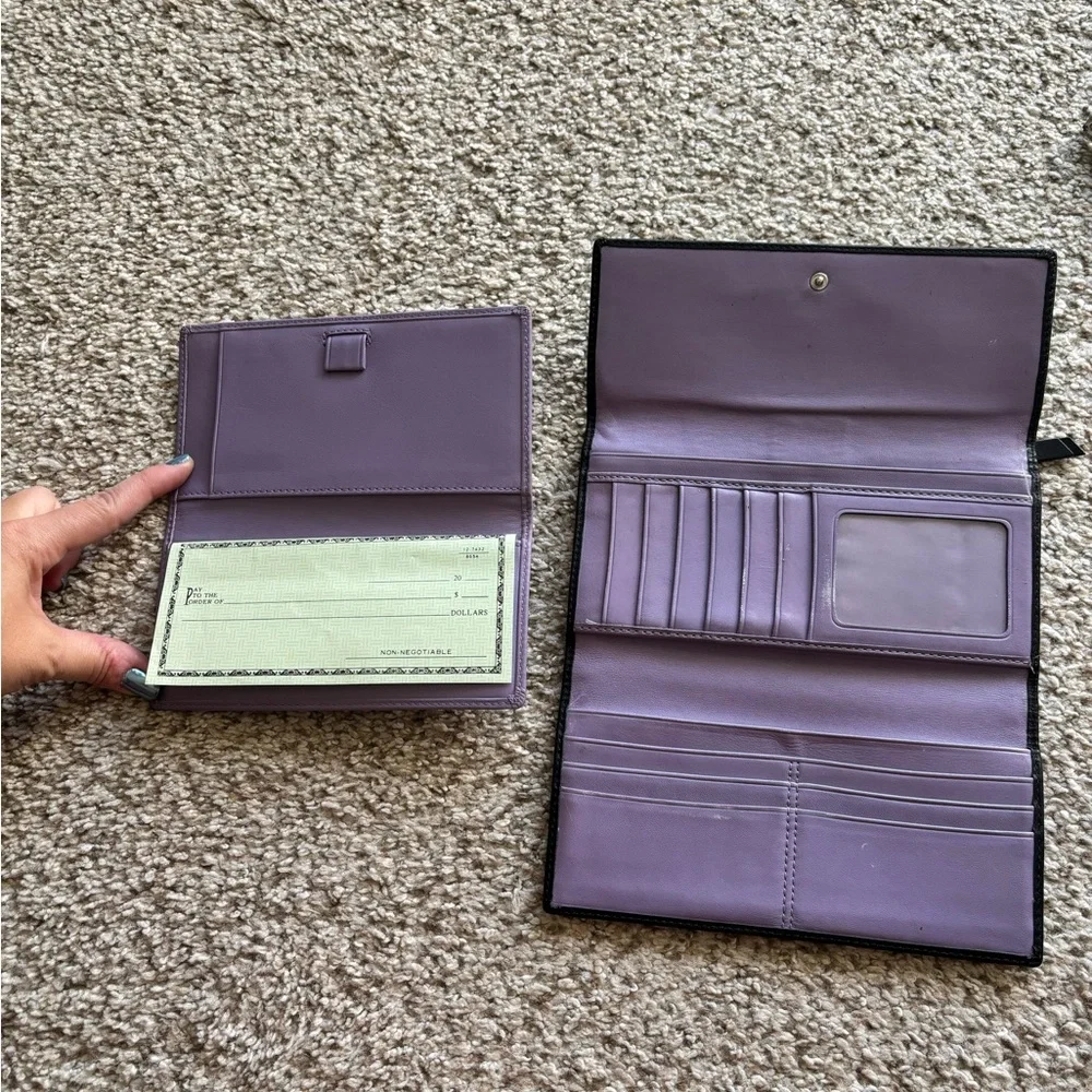 Coach Wallet - Picture 5 of 8